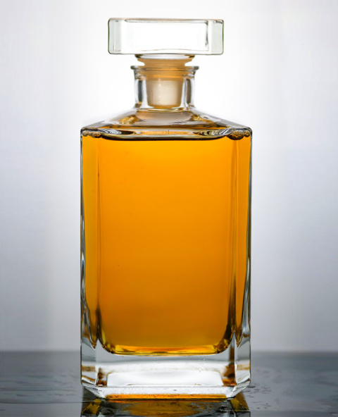 Karafka kwadratowa na alkohol 0,7L + Grawer - "Monogram" + Imię Karafka kwadratowa na alkohol 0,7L + Grawer - "Monogram" + Imię